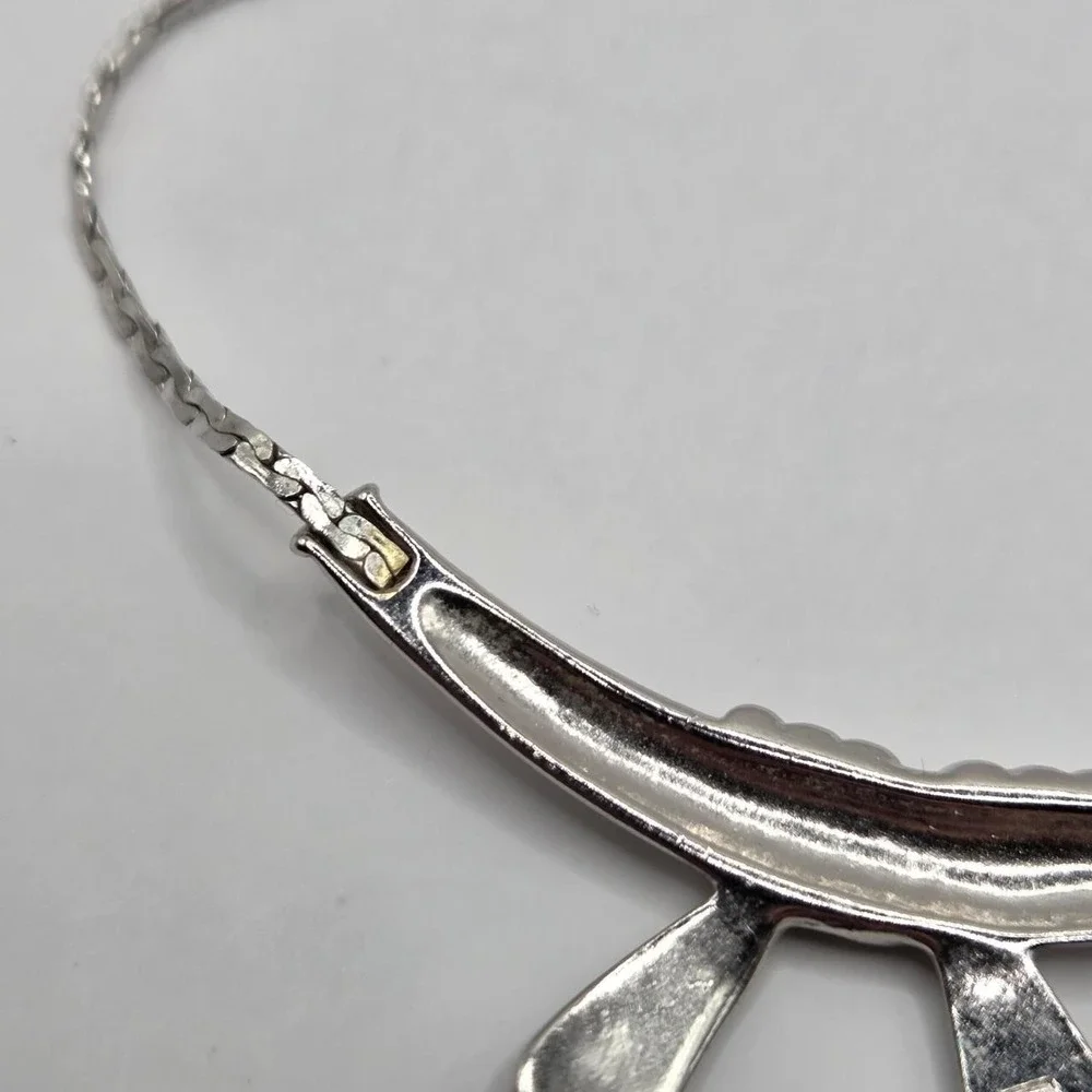 Avon Bow Ribbon Necklace Women OS Silver Good Vintage Sculptural Statement 16in
